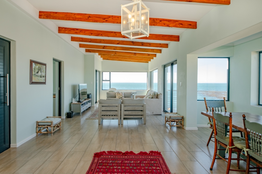4 Bedroom Property for Sale in Sunny Seas Estate Western Cape